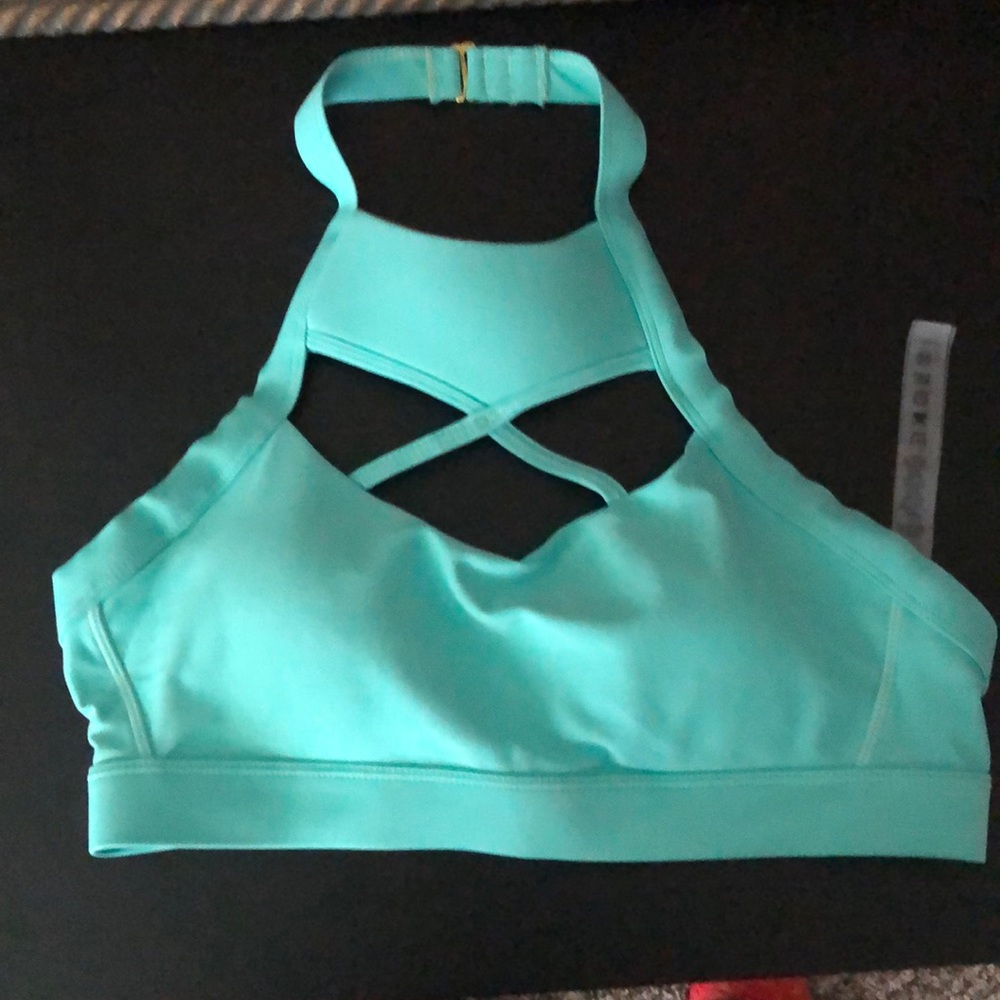 Chestee Bra/swimsuit top Size 8